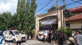 Terjadi ledakan di SMAN 72 Jakarta Utara pada Jumat (7/11/2025) siang.(KOMPAS.com/Omarali Dharmakrisna Soedirman )